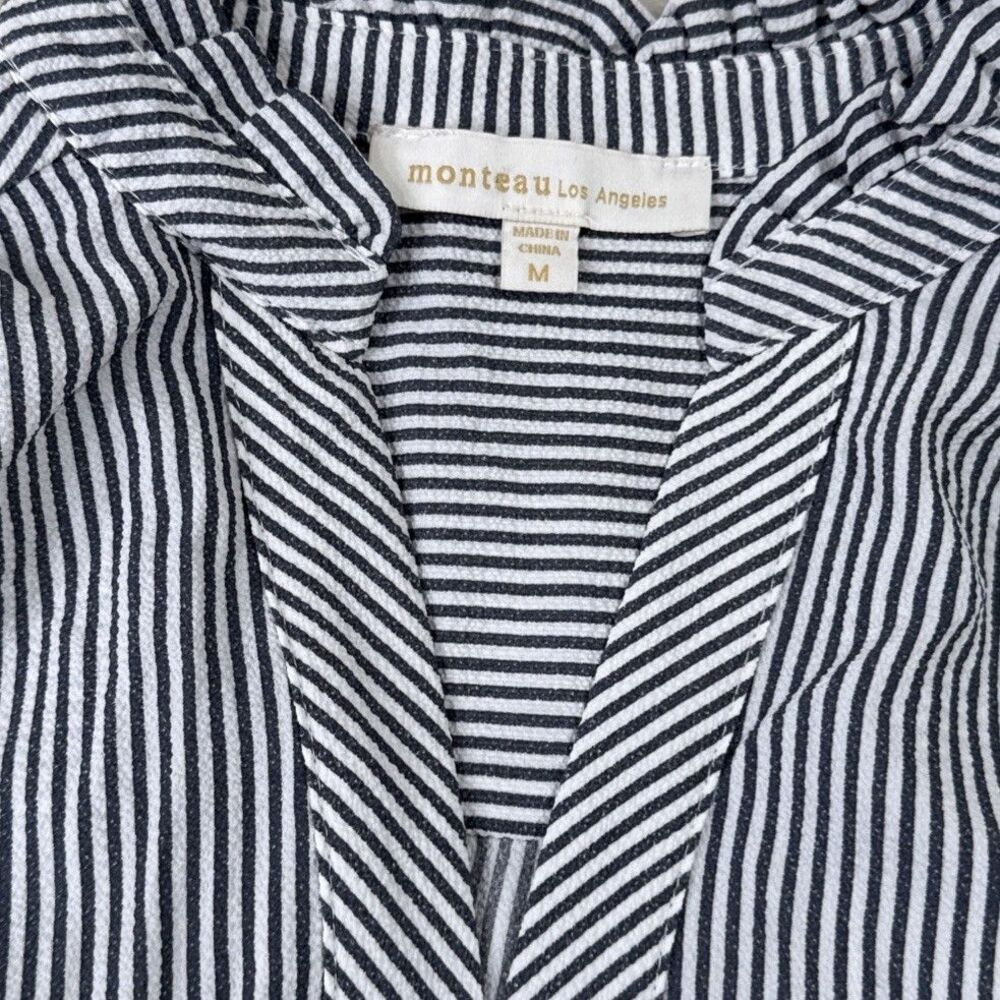 Monteau Dress M Blue White Pinstripe Belt V-Neck Knee Length Lightweight Tiered - Picture 3 of 10